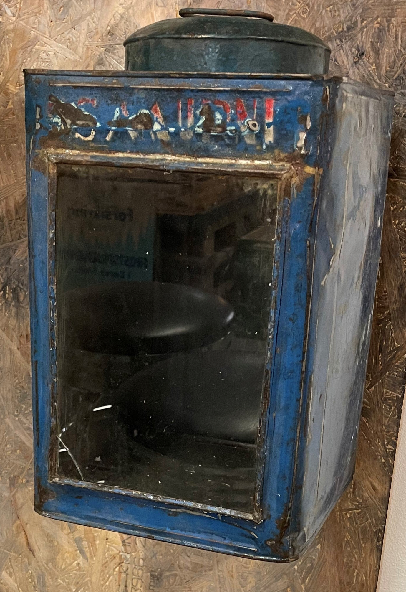 Rejekiks dåser i metal med glas