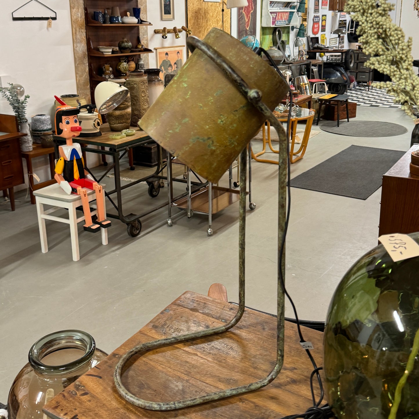 Metal retro bordlampe