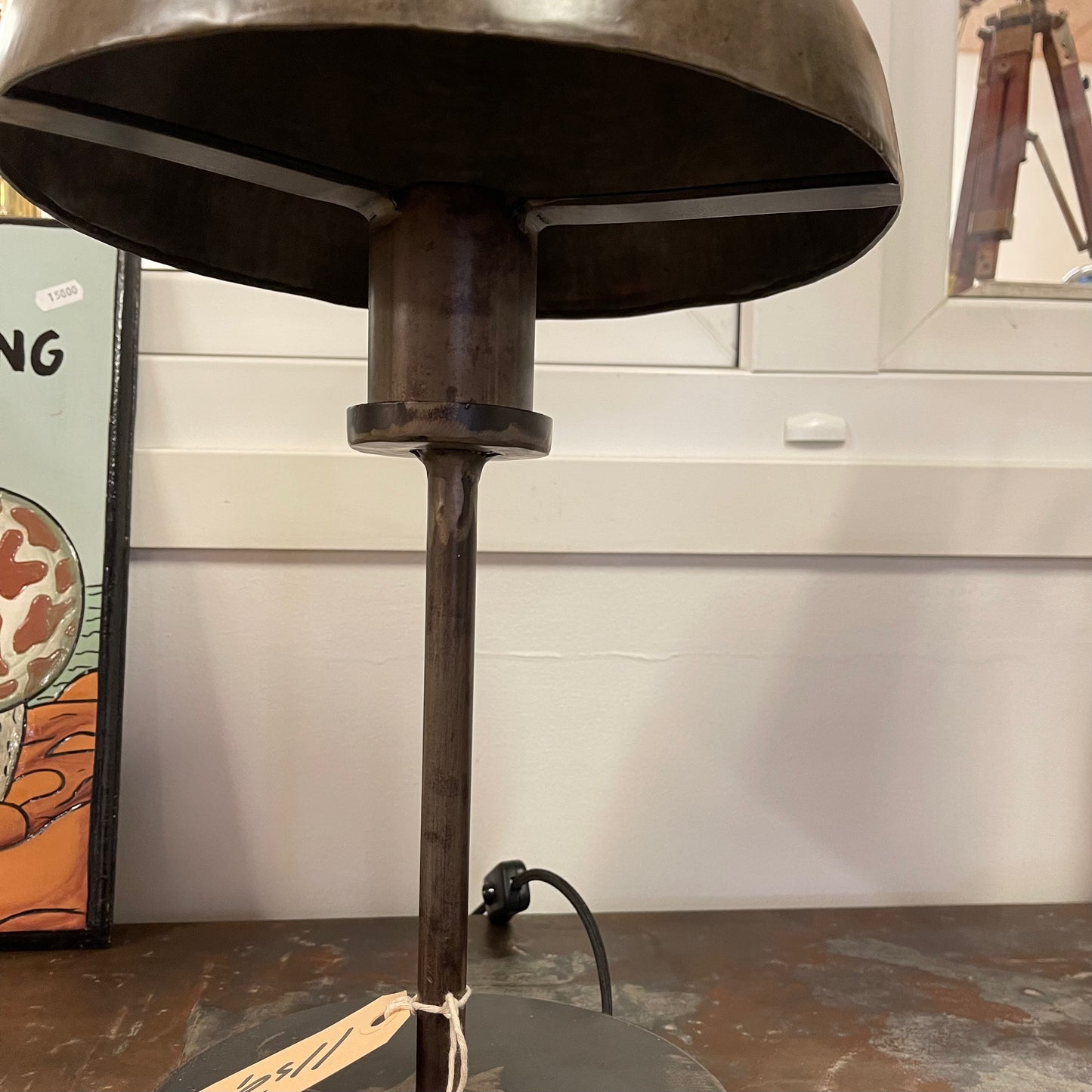 Rå retro industriel bordlampe
