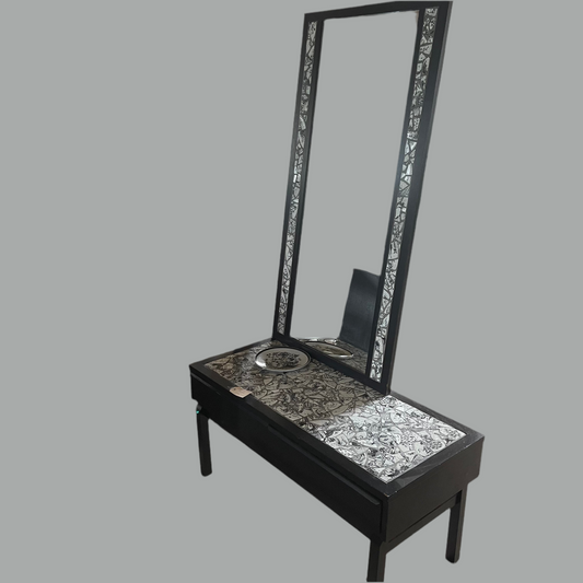 Unika entremøbel og spejl, lavet af winblads-elsker