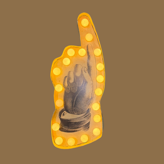 Lys skilt på batteri