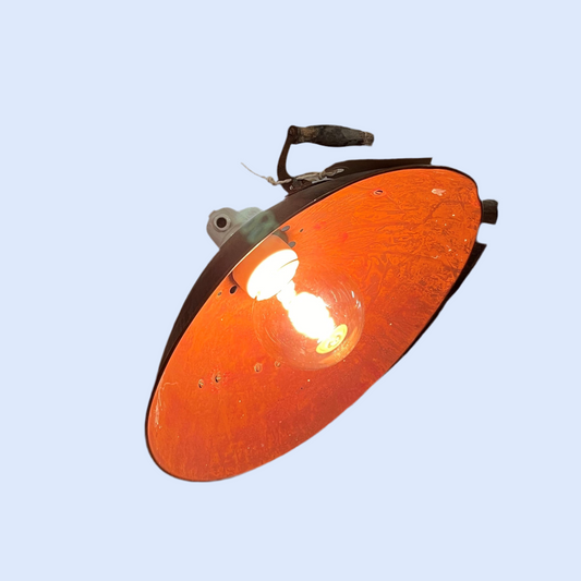 Unika bordlampe af wokgryde