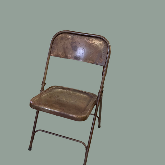 Rustik jernklapstol lakeret med helt rigtig rå patina