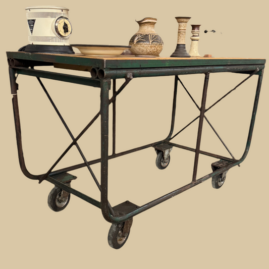 Industri bord med hjul